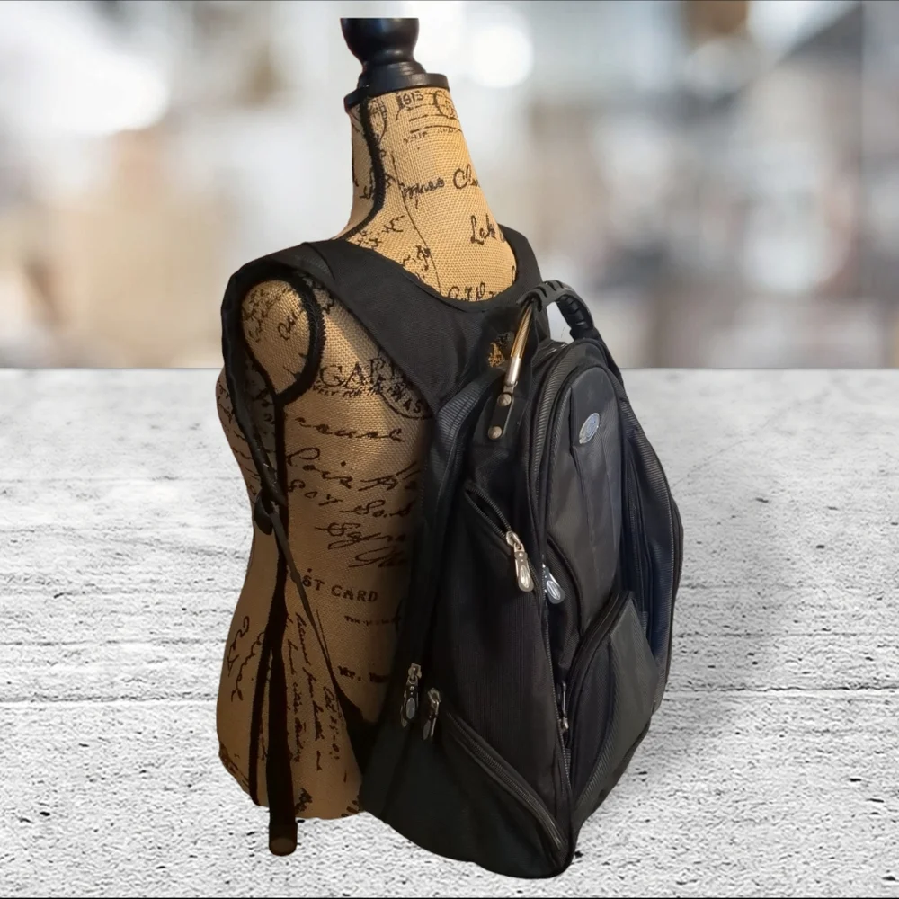 Mormaii back pack/laptop bag /bookbag